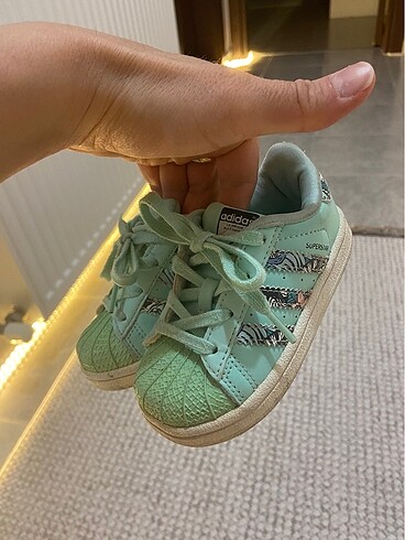 Adidas Süper star özel seri