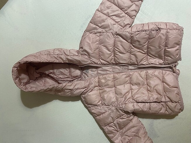 Zara mont