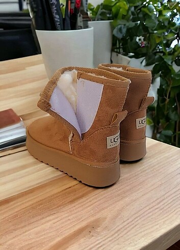 34 Beden camel Renk UGG çocuk Botu 