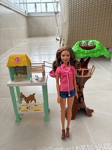 Barbie hayvan hastanesi seti