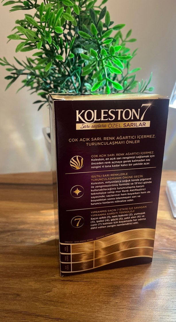 Wella Koleston 7 Saç Boyası 12/1 Çok Açık Sarı saç boyası. - Görsel 2