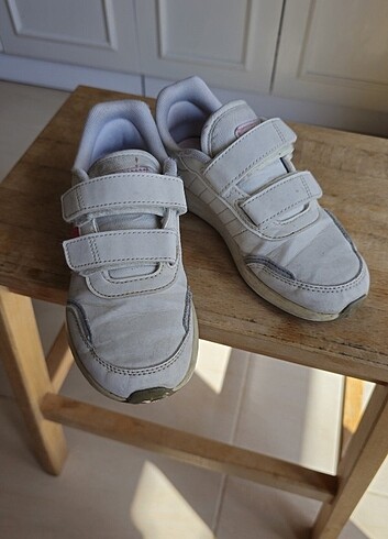 Adidas Kız Çocuk Spor Ayakkabı 