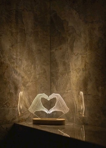 Bej Kalp Figürlü 3D LED Masa Lambası - Görsel 2
