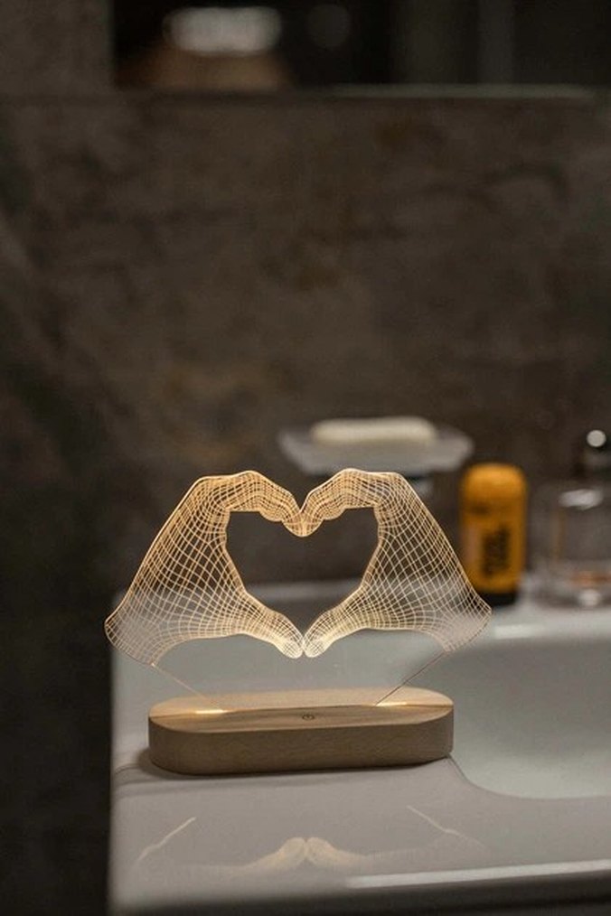 Bej Kalp Figürlü 3D LED Masa Lambası - Görsel 5