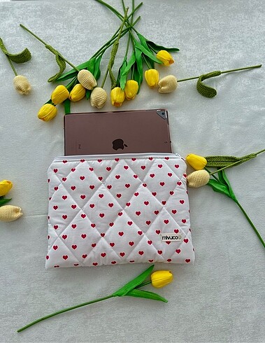 Tablet çantası (10-11 inç)