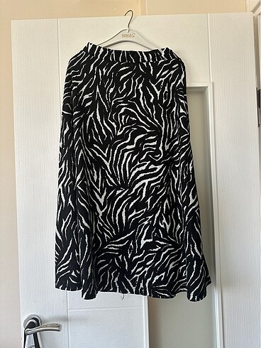 Etek zebra