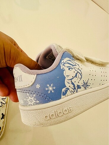 24 Beden 24 numara adidas elsa ayakkabı