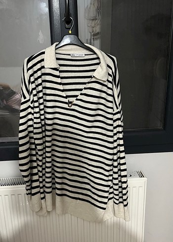 Zebra Desenli Gri Kısa Kollu Kazak - Görsel 3