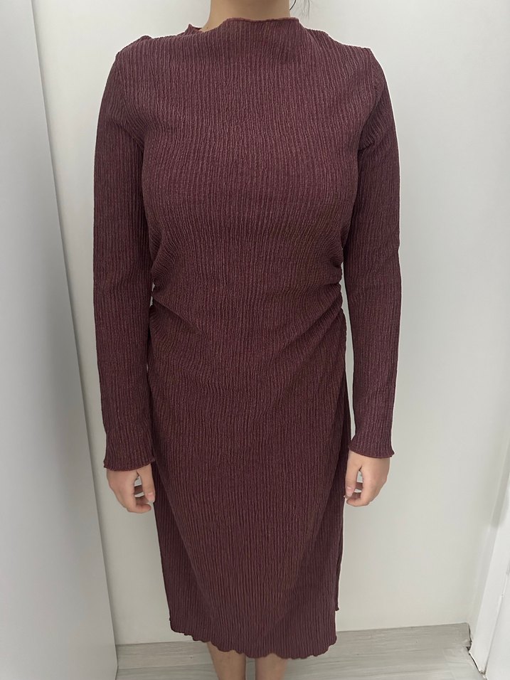 Bordo Uzun Piliseli Elbise - Görsel 2