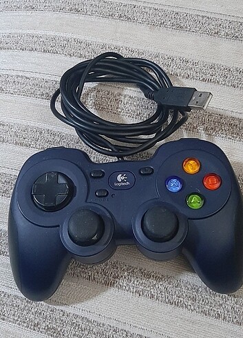Logitech F310 gamepad