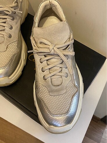 Neslihan Canpolat Kadın Sneaker
