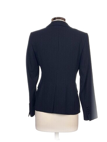 38 Beden ipekyol Blazer %70 İndirimli.
