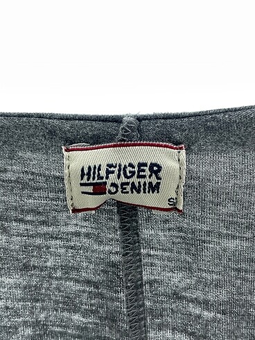 s Beden gri Renk Tommy Hilfiger T-shirt %70 İndirimli.