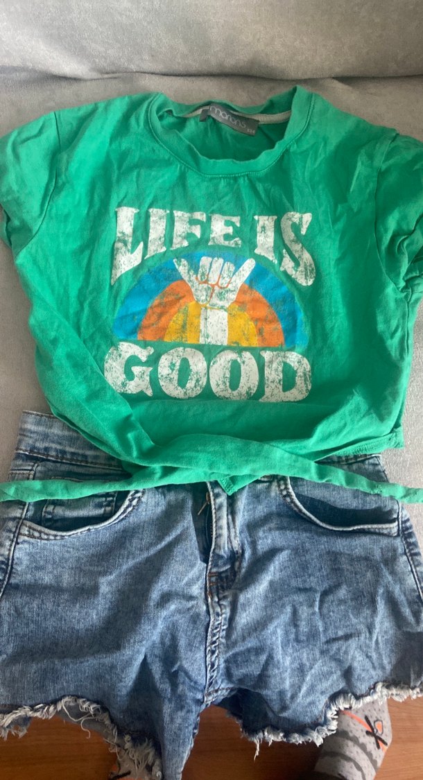 Yeşil Baskılı Kız Tişörtü, Kısa Kollu, Denim Kuşaklı - Görsel 2