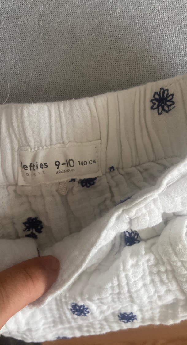 Nakışlı Beyaz Midi Hamile Şortu - Görsel 4