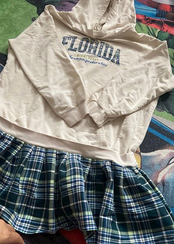 Kızlar için beyaz pamuklu uzun kollu tişört - Görsel 2