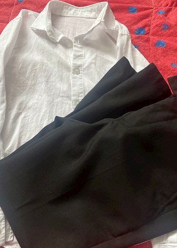 Beyaz Uzun Kollu Gömlek ve Siyah Pantolon Takım - Görsel 5