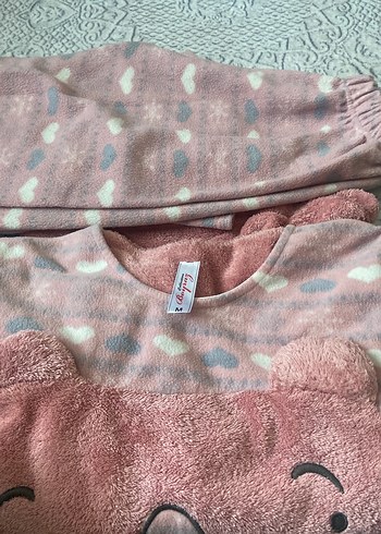 Kız Çocuk Pembe Desenli Polar pijama takımı - Görsel 5