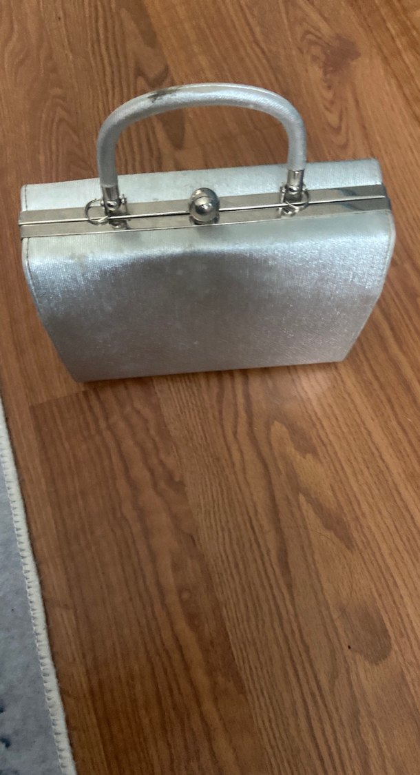 Gri Parlak Vintage Tokalı Kadın Portföy Çanta - Görsel 4