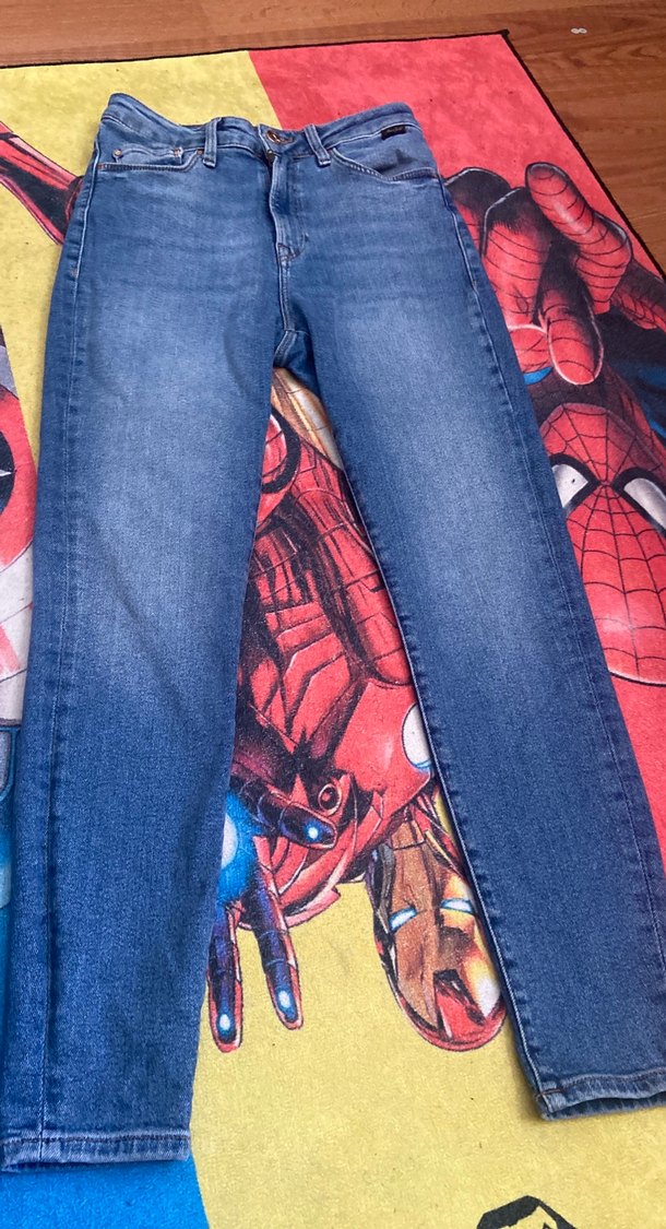 Kadın Mavi Denim Dar Kesim Midi Jean — görsel 3/7