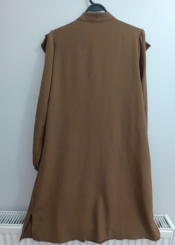 Uzun Kollu Vizon Renkli Fırfırlı Tunik - Görsel 2