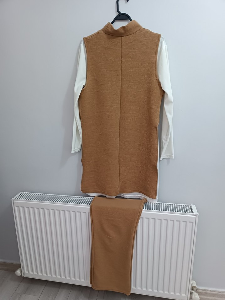 camel Uzun Kollu Yüksek Yakalı Kadın Tunik Takım - Görsel 2