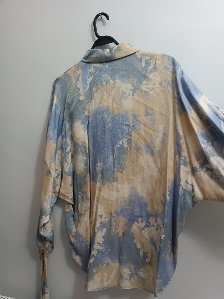 STANDART BEDEN
Bohem Uzun Kollu Gömlek Batik Desenli - Görsel 3