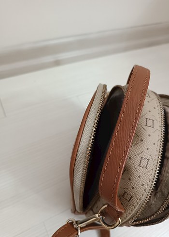 Bej Deri Minimalist Kadın Çanta - Görsel 3