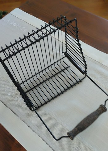  Beden Renk Ahşap Saplı Siyah Metal Çatal Kaşık Kutusu
