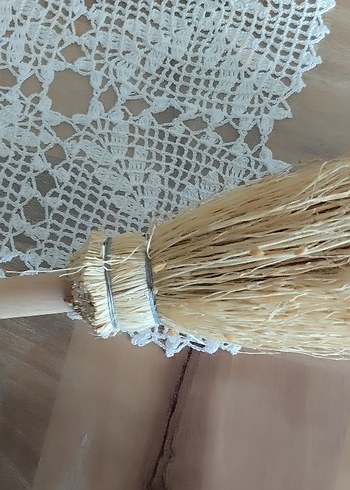 dekoratif amaçlı saplı süpürge - Görsel 8