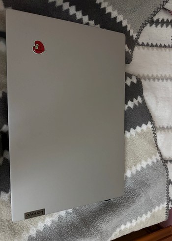 Gri Lenovo Dizüstü Bilgisayar - Görsel 7