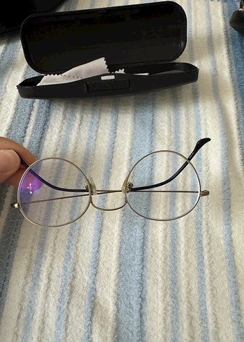 Bej Çerçeveli Parisian Tarzı Kadın Gözlüğü - Görsel 5