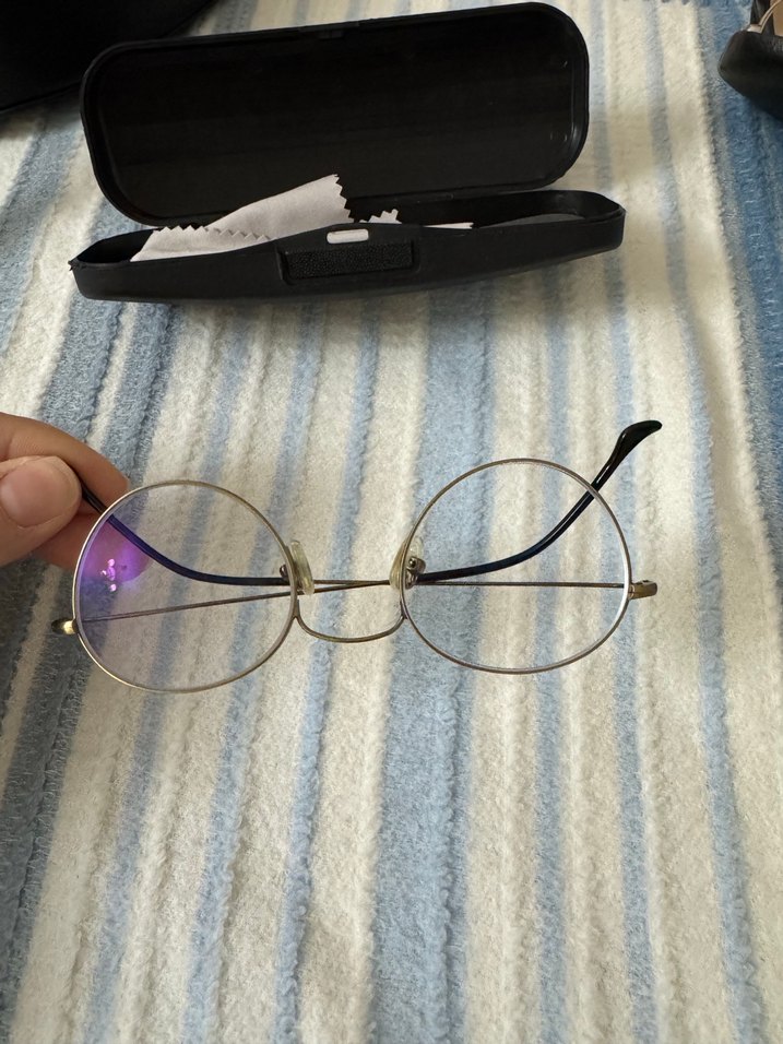 Bej Çerçeveli Parisian Tarzı Kadın Gözlüğü - Görsel 5