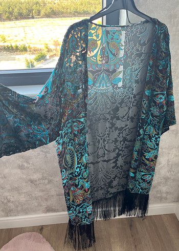 MANGO Kadife işlemeli Dökümlü Kimono
