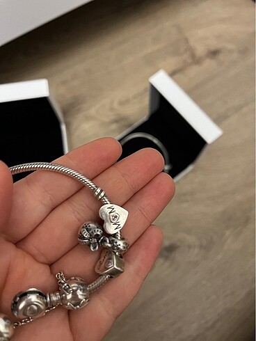 Beden PANDORA CHARM BİLEKLİK