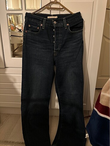 Levi?s RIBCAGE STRAIGHT ANKLE KADIN JEAN