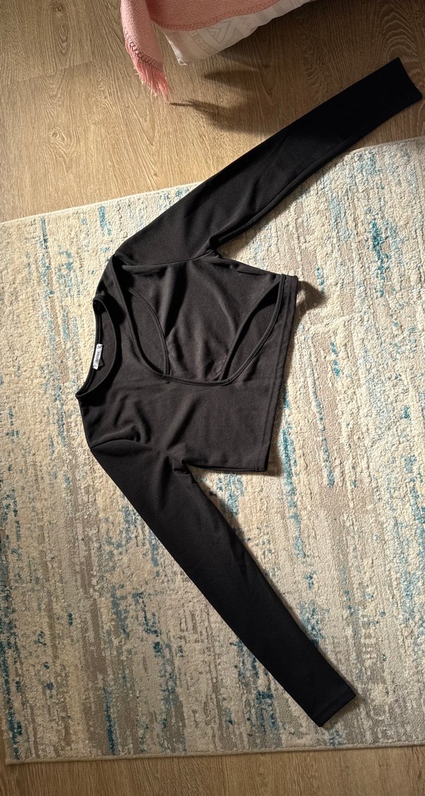 Addax Siyah Uzun Kollu Crop Top - Görsel 4