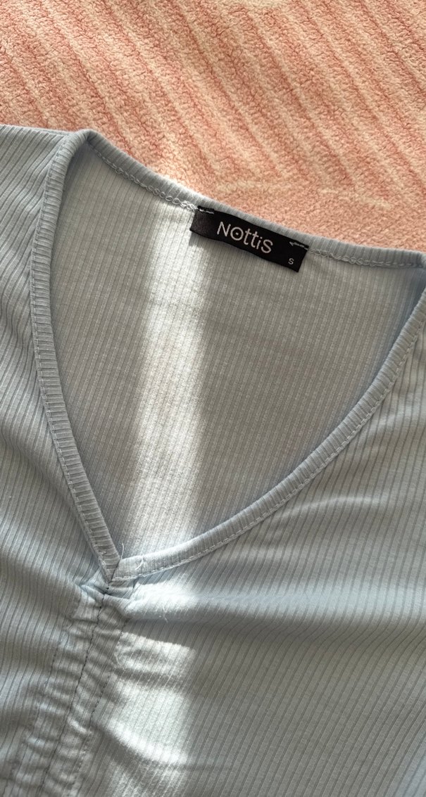 Nottis By Trendyol Collection Buz Mavi V Yaka Büzgülü Bluz - Görsel 3