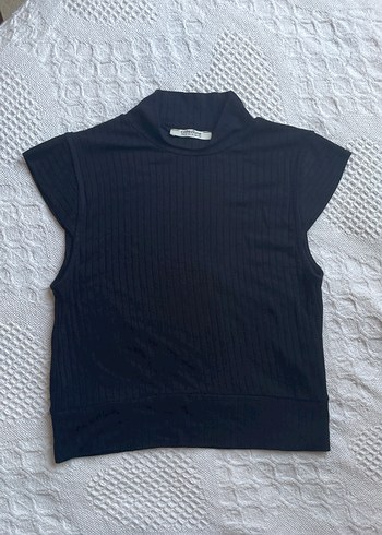 Collezione Siyah Yüksek Yakalı Kolsuz Örme Crop Top