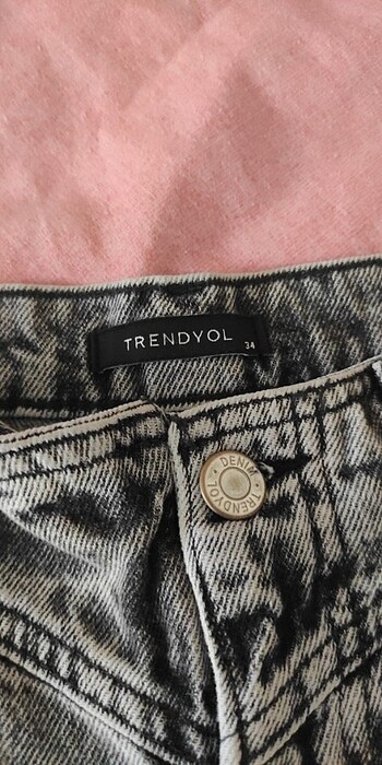 xs Beden Trendyol Milla etiketli jean