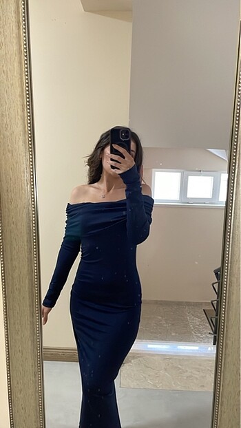 Zara Lacivert Carmen Yaka Midi Elbise