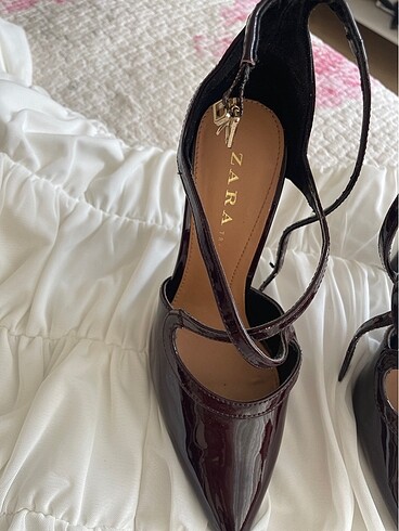 Zara Zara orijinal kadın bordo stiletto