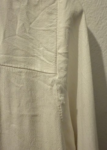 Bershka Krem tonlarinda kahve dugmeli bershka xs gomlek