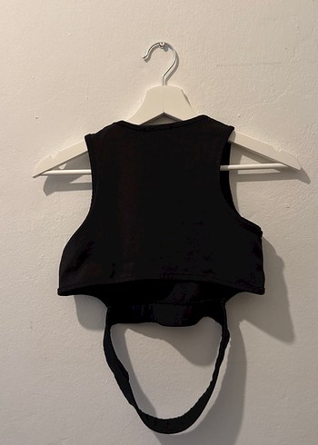 m Beden Siyah Mini Yüksek Yakalı Kolsuz Crop Top