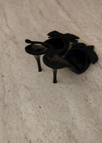 Siyah Sivri Burunlu Stiletto Topuklu Kadın Ayakkabı - Görsel 2