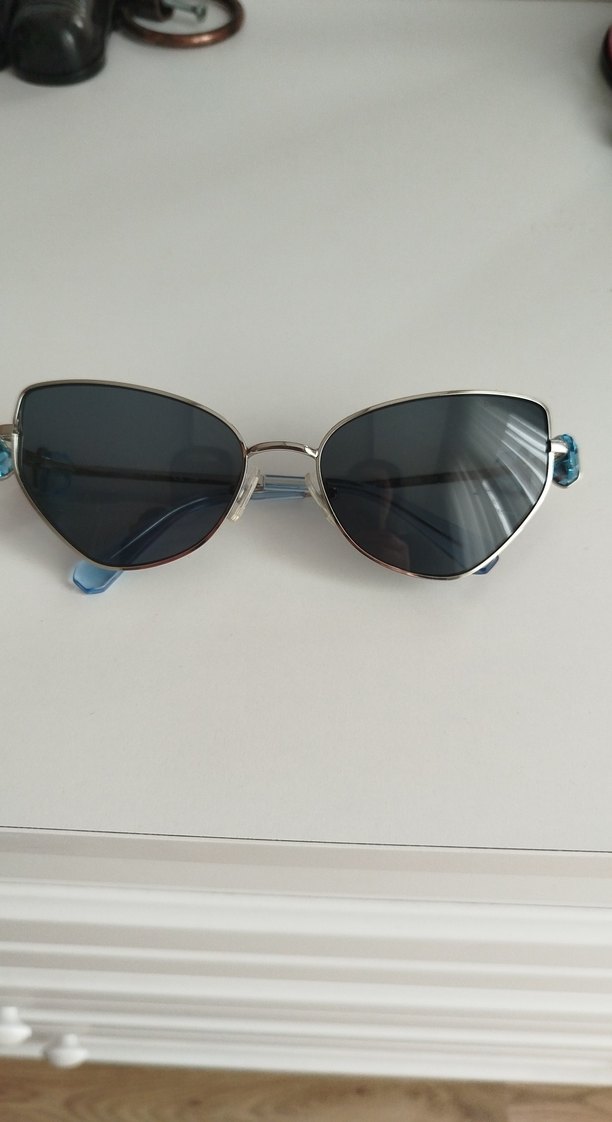 Boncuk Detaylı Mavi Kadın Güneş Gözlüğü orjinal - Görsel 4