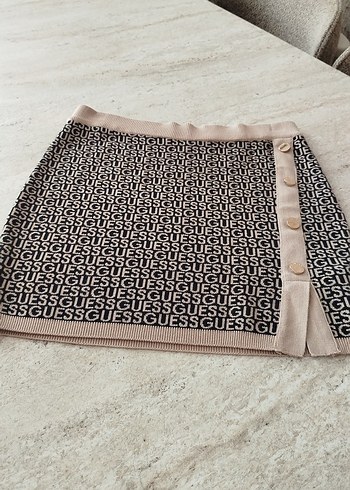 Guess Bej Nakisli Mini Orgu Etek