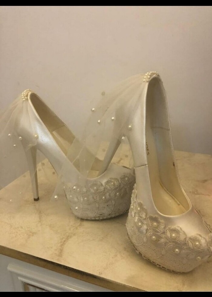 Topuklu ayakkabı - Görsel 2