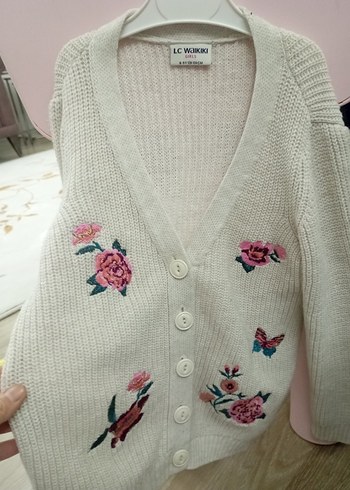 Nakışlı Beyaz Bohem Örgü Kız Hırka - Görsel 3