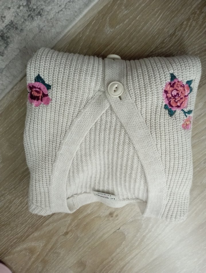 Nakışlı Beyaz Bohem Örgü Kız Hırka - Görsel 2